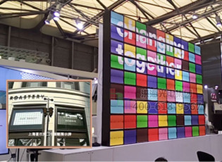 洪海展示機甲戶外廣告的優(yōu)勢！